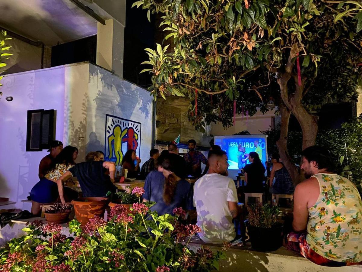 Hostel Urban Oasis